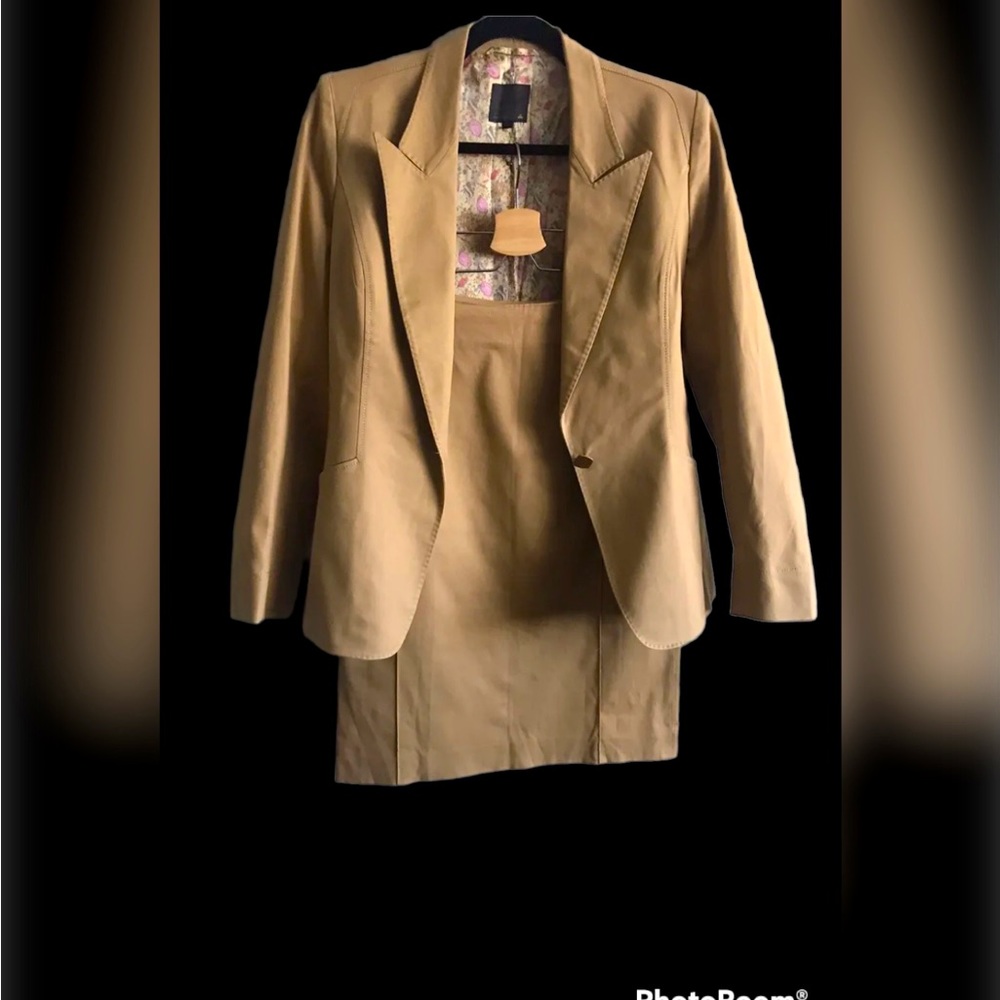 Fendi Suit Size 40 Khaki Color